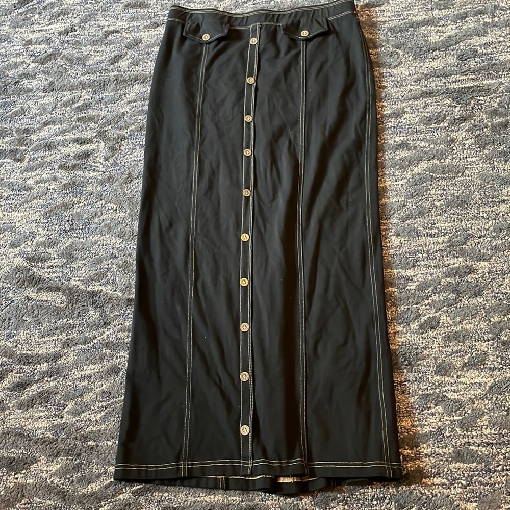 Hard tail midi skirt